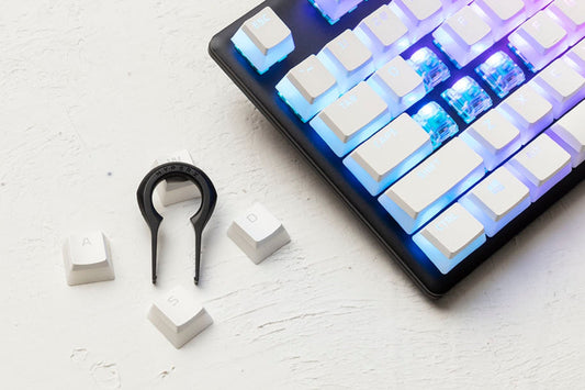 How To Remove Keycaps From A Gaming Keyboard